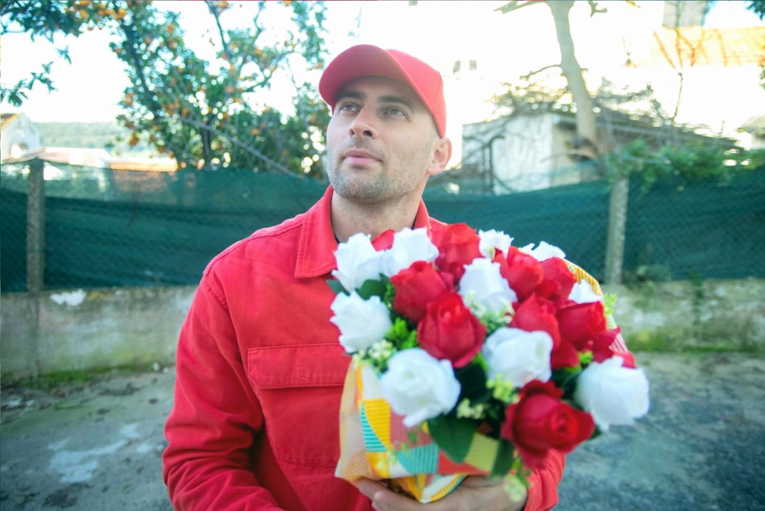 Professional floral design credentials and studio environment