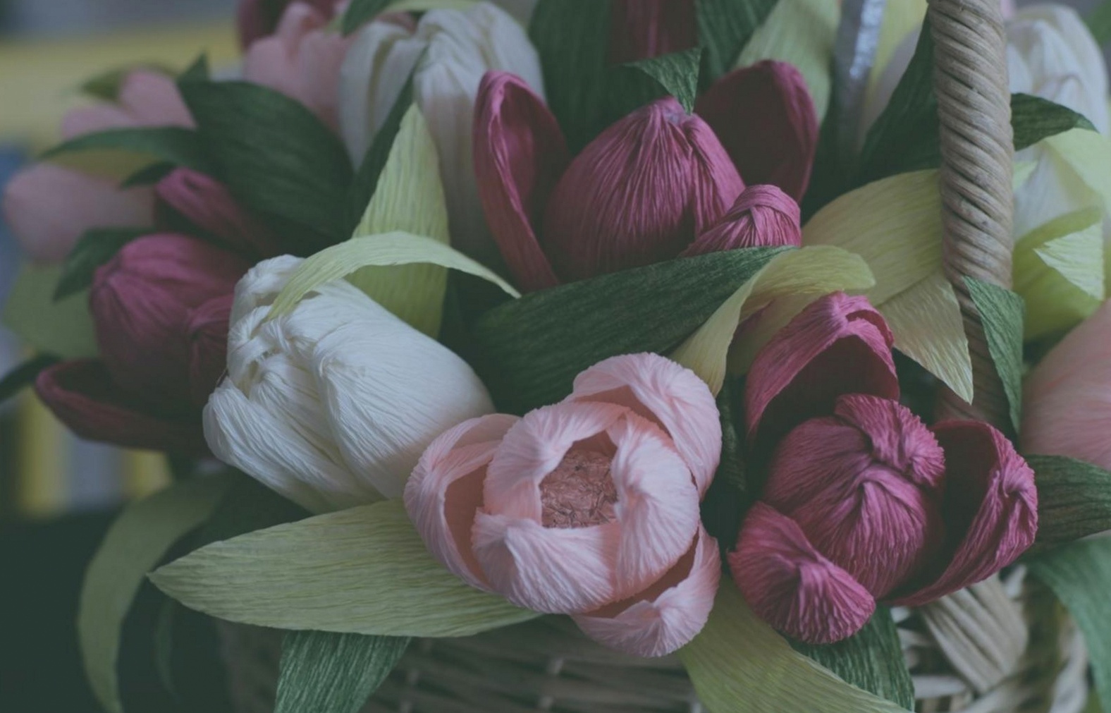 Finishing a Bouquet Without Specialist Florist Supplies